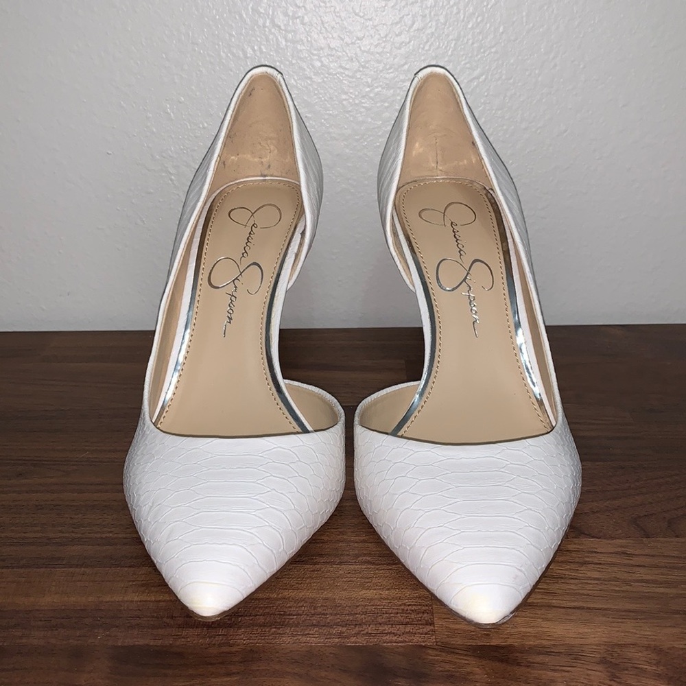 Jessica Simpson snake skin pumps